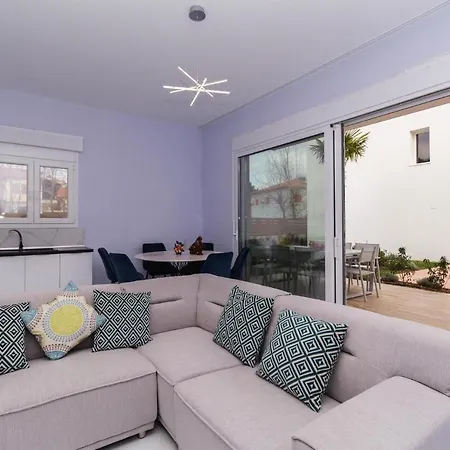 בית נופש Acrotel Porto Brava,